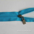 2014 Newest Low Price High Quality plastic Zipper